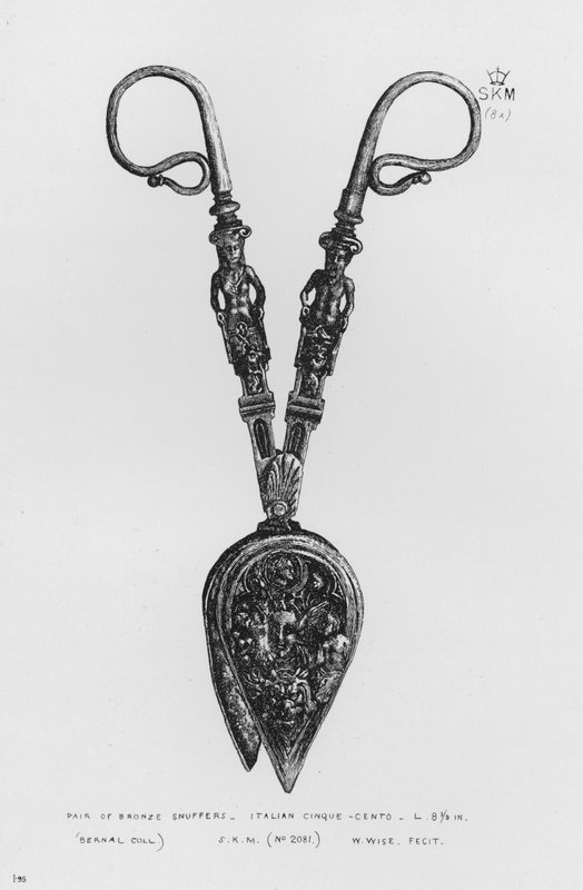 Victoria ve Albert Müzesi: Çift Bronz Snuffers, İtalyanca, Cinque-cento (gravür) by English School