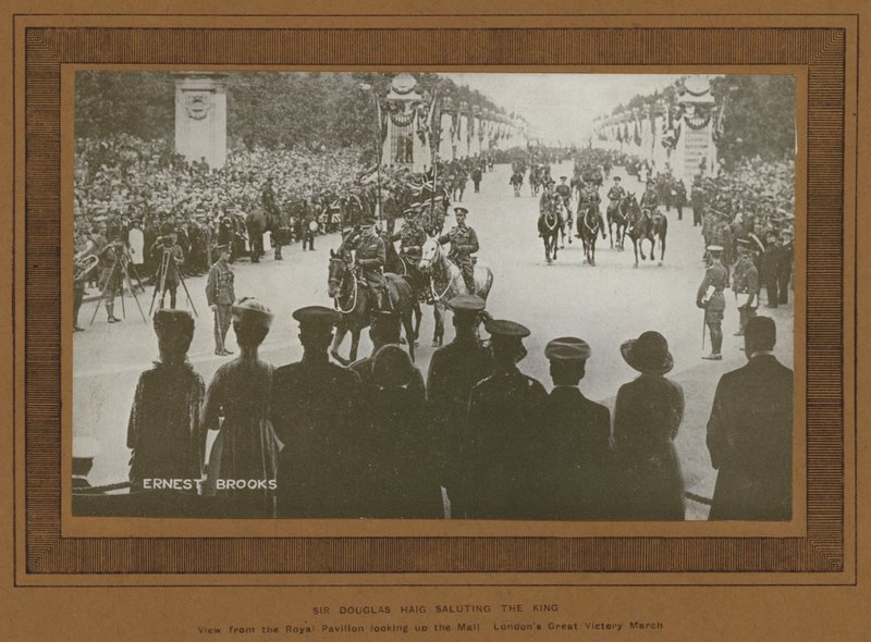 1919