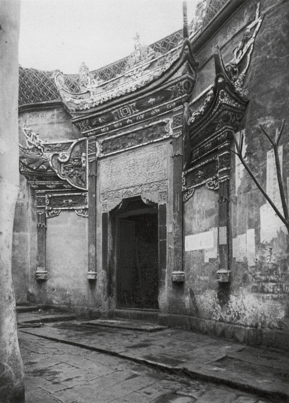  by Ernst Boerschmann
