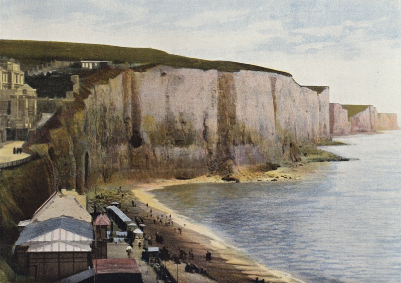 LAbri Des Falaises