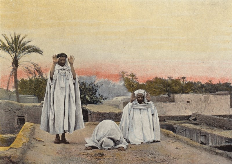 Biskra için dua by European Photographer