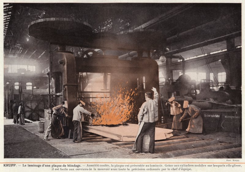 Krupp, Bir zırh plakasının yuvarlanması (s/b fotoğraf) by European Photographer