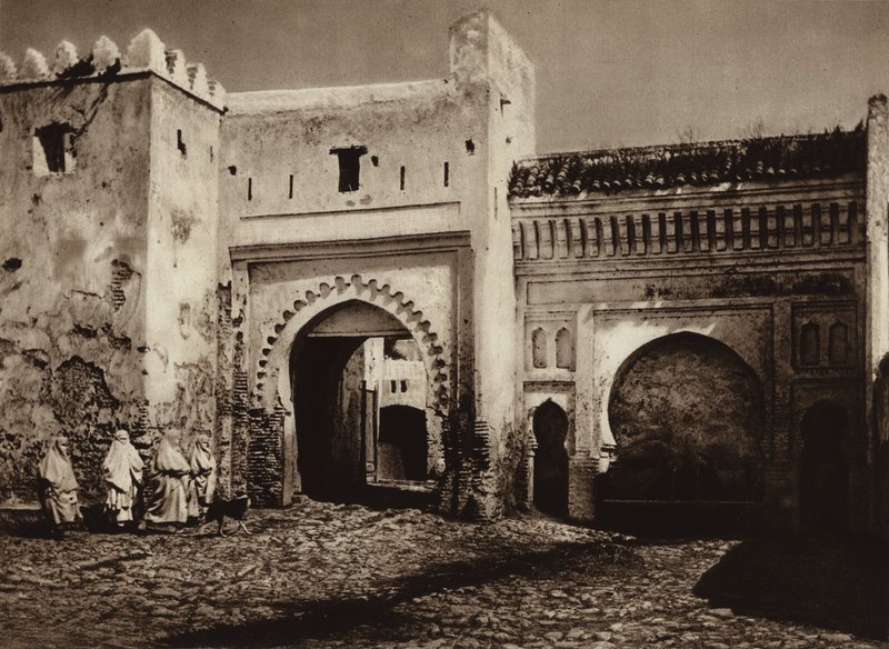 Tetuan, Eski şehir kapısı (s/b fotoğraf) by European Photographer