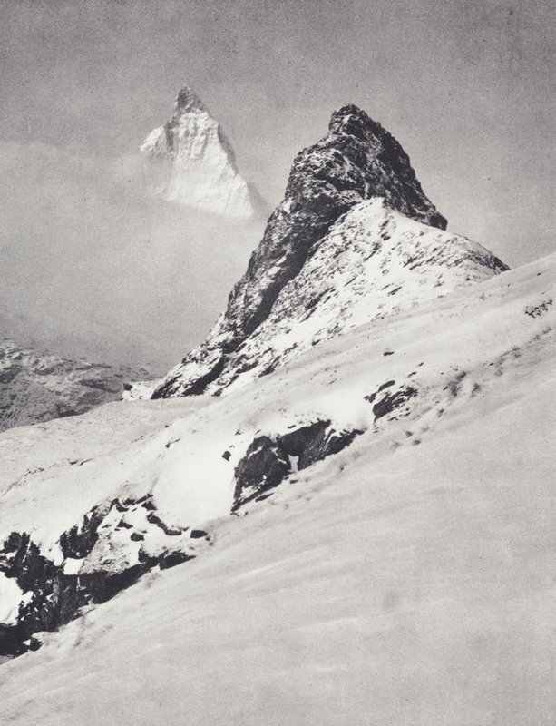 Pennine Alpleri: Matternhorn ve Riffelhorn (s/b fotoğraf) by Francis Sydney Smythe