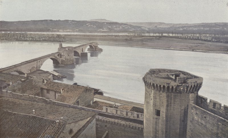 Avignon, Tahkimatlar ve Pont Saint Benezet by French Photographer
