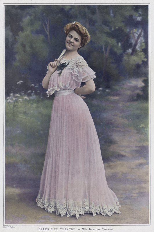 Blanche Toutain, Fransız aktris (renkli fotoğraf) by French Photographer
