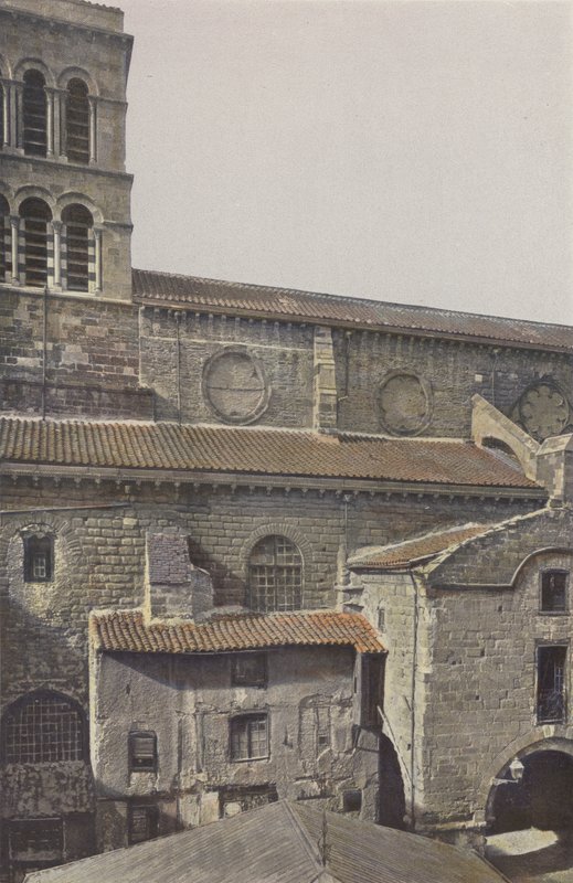 Brioude, Saint-Julien Kilisesi, Yan sundurma S by French Photographer