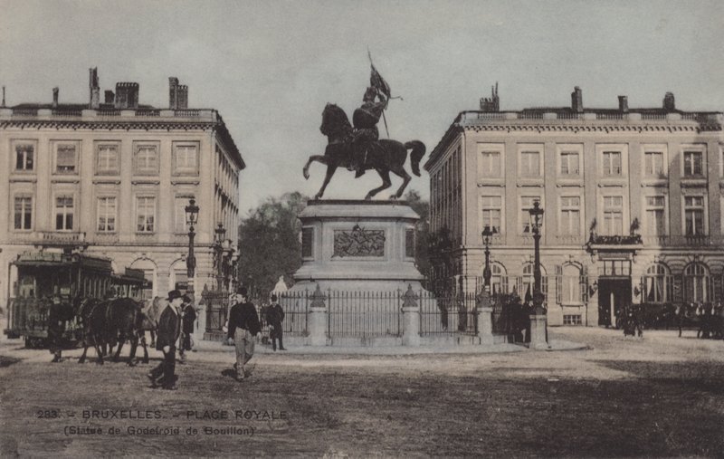 Brüksel, Place Royale, Godefroid de Bouillon Heykeli by French Photographer