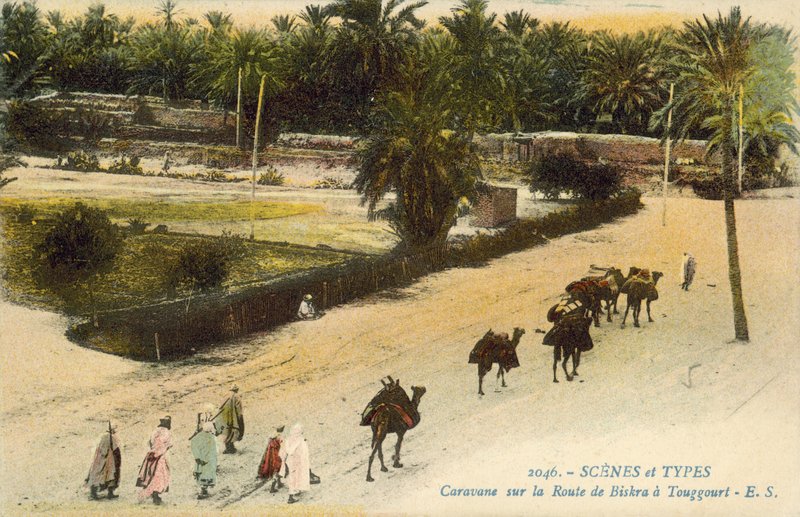 Biskra ve Touggourt, Cezayir arasında seyahat eden kervan (renkli fotoğraf) by French Photographer