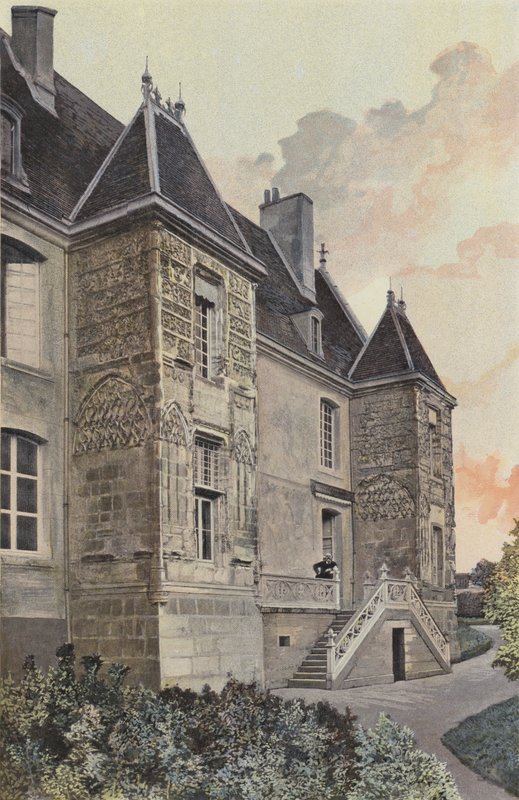 Cluny, Eski Şato (Belediye Binası) by French Photographer
