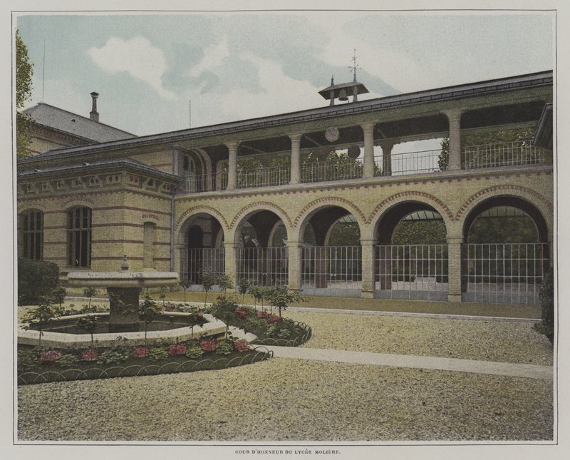 Lycee Moliere Avlusu, Paris (renkli fotoğraf) by French Photographer