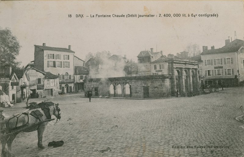 Dax - ılık su kaynağı (günlük akış: 64 santigratta 2400000 litre). 1913 yılında gönderilen kartpostal. by French Photographer