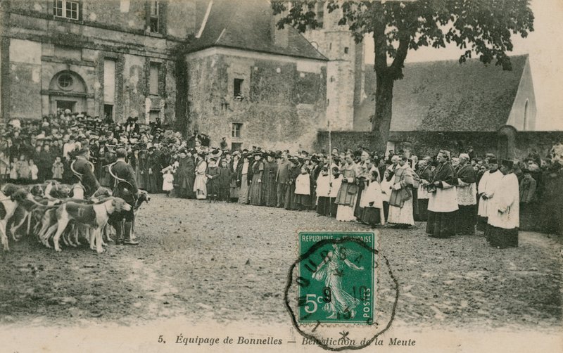 Bonnelles mürettebatı - Meule'nin Kutsaması. 1913 yılında gönderilen kartpostal. by French Photographer