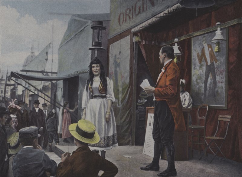 Sahnedeki panayır eğlenceleri (renkli fotoğraf) by French Photographer