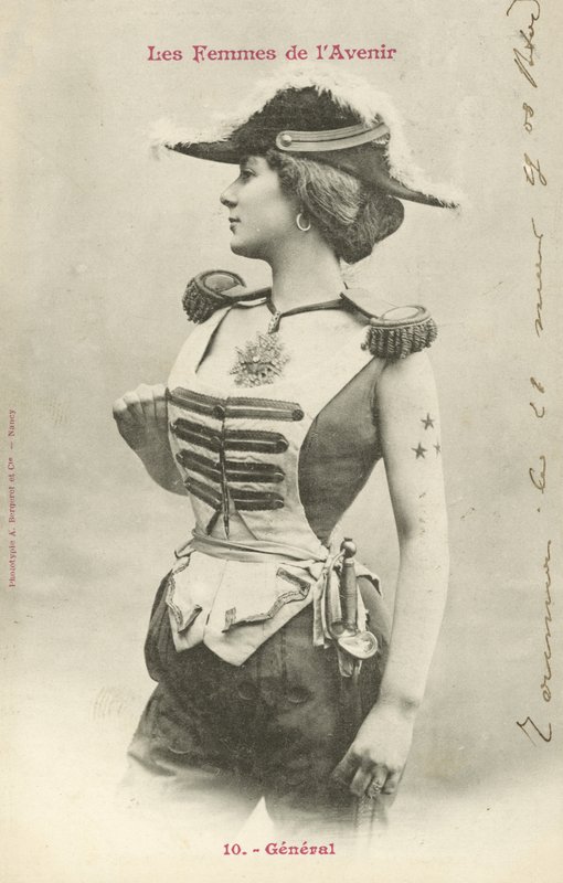 General, Geleceğin Kadını by French Photographer