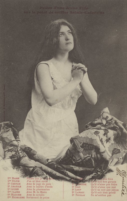 Dua eden kız (s/b fotoğraf) by French Photographer
