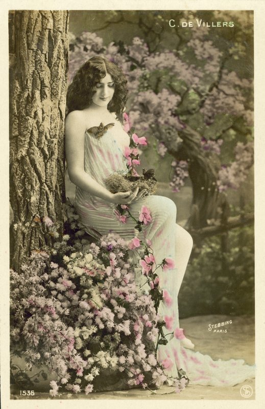 çiçekli kız by French Photographer