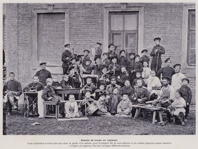 Rus Ordusu: Alayın piyadeleri (s/b fotoğraf) by French Photographer