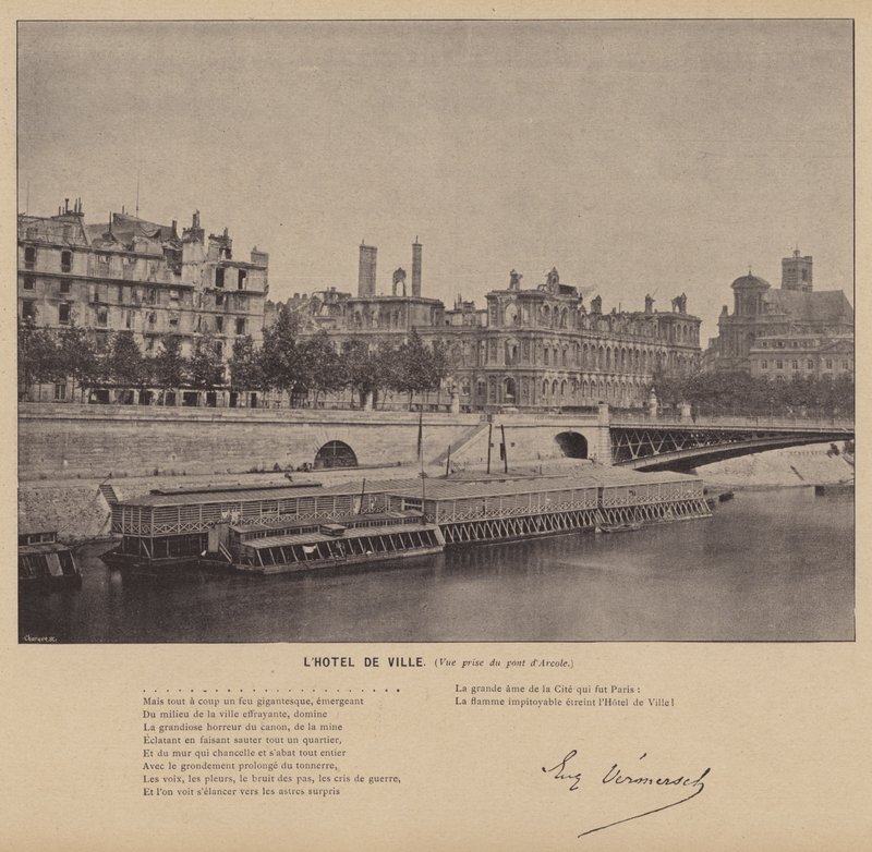 Paris Komünü, Hotel De Ville, Arcole köprüsünden alınan görünüm (s/b fotoğraf) by French Photographer
