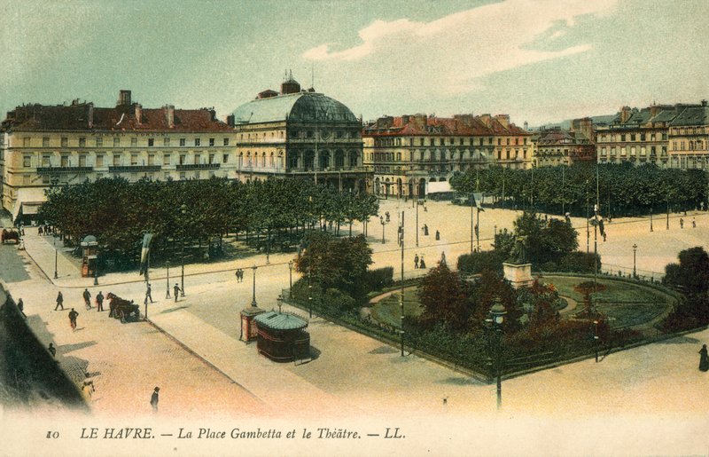 Le Havre, La Place Gambetta, Tiyatro by French Photographer
