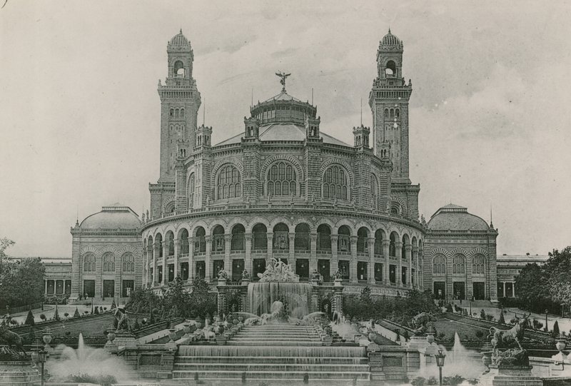 Trocadero Sarayı, Trocadero Sarayı (fotogravür) by French Photographer
