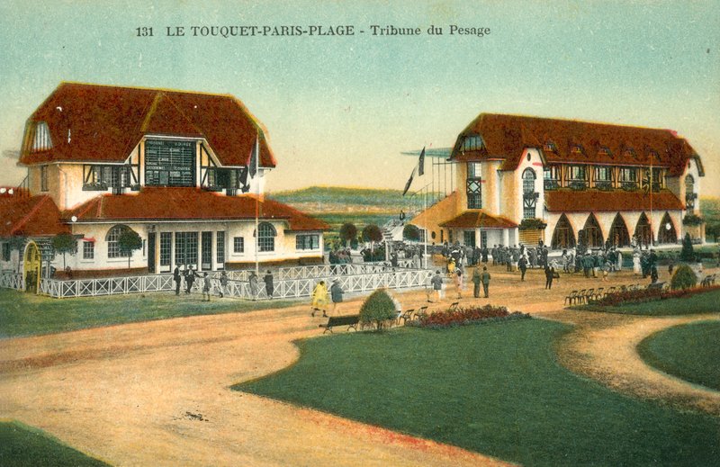 Le Touquet-Paris-Plage, Tartı Sehpası by French Photographer