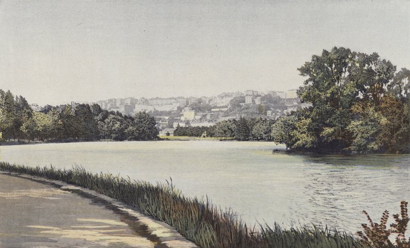 Lyon, Coteau de la Croix-Rousse, Parc de la Tete-dOr gölünün kenarında çekilmiş görünüm by French Photographer