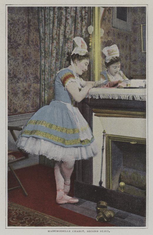 Matmazel Chabot, ikinci konu (renkli fotoğraf) by French Photographer