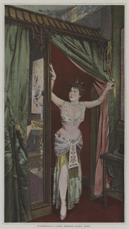 Bayan Torri, ilk konu (renkli fotoğraf) by French Photographer