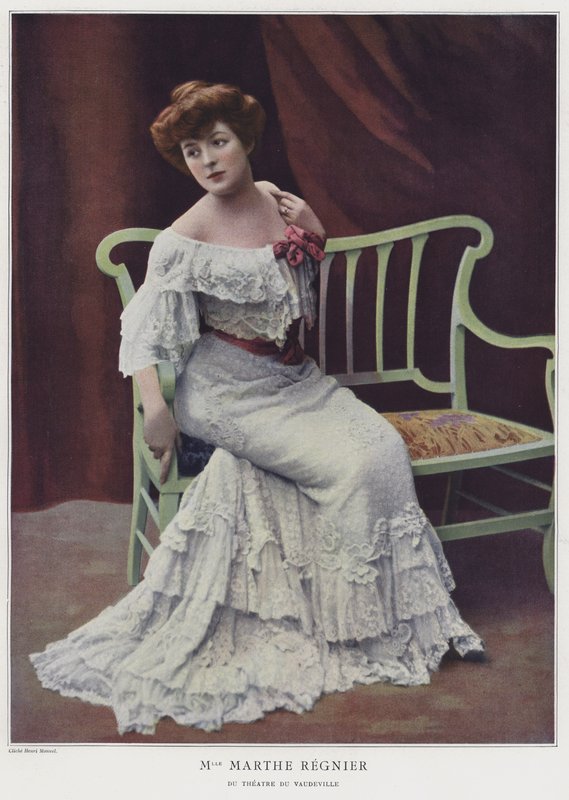 Marthe Regnier, Fransız aktris (renkli fotoğraf) by French Photographer