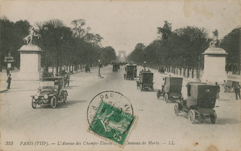 Paris - Avenue des Champs-Elysees. 1913 yılında gönderilen kartpostal. by French Photographer