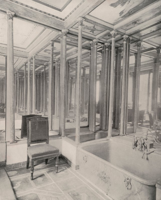 Paris: Banyo Odası, Alman Büyükelçiliği Binası (s/b fotoğraf) by French Photographer