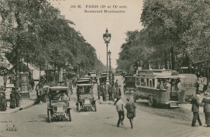 Paris, Boulevard Montmartre. 1913 yılında gönderilen kartpostal. by French Photographer