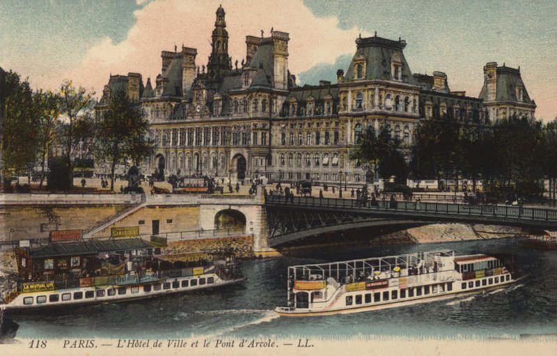 Paris, Belediye Binası, Pont D