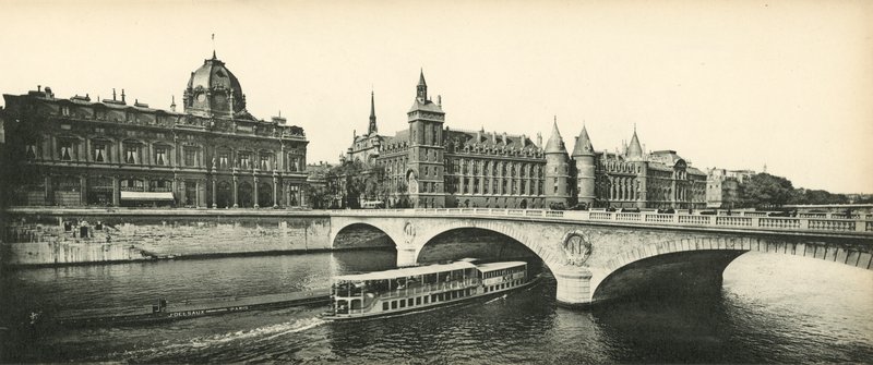 Paris, La Conciergerie et la Tribunal de Commerce, Conciergerie ve Ticaret Mahkemesi by French Photographer