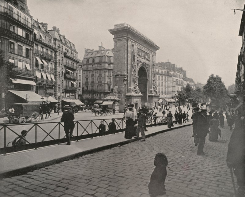 Paris: Porte St Denis, Öğle Yemeği Saati (s/b fotoğraf) by French Photographer