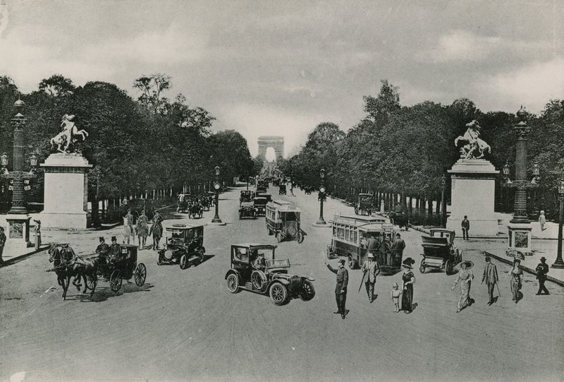 Champs-Elysees Bulvarı