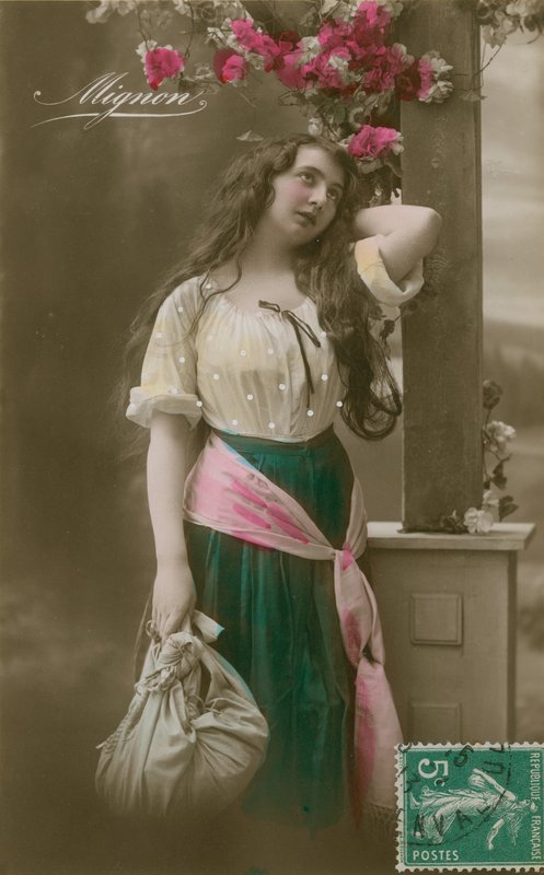 1913