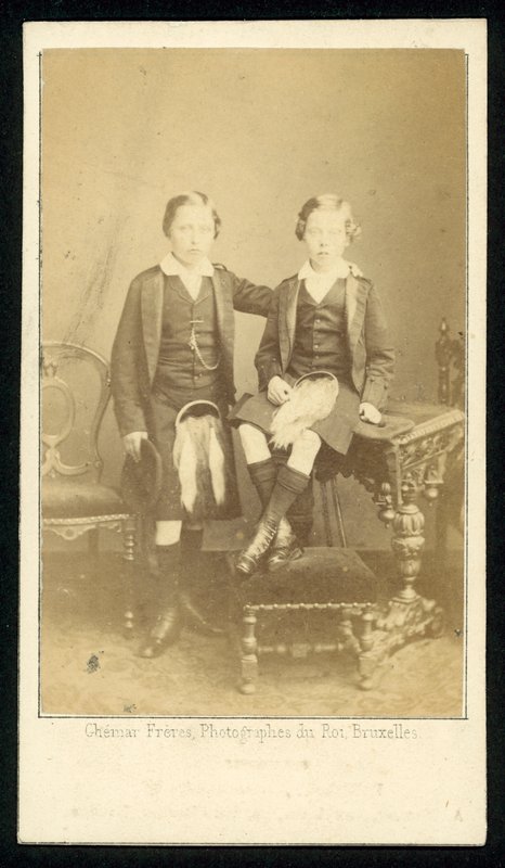 Prens Arthur ve Prens Leopold by French Photographer