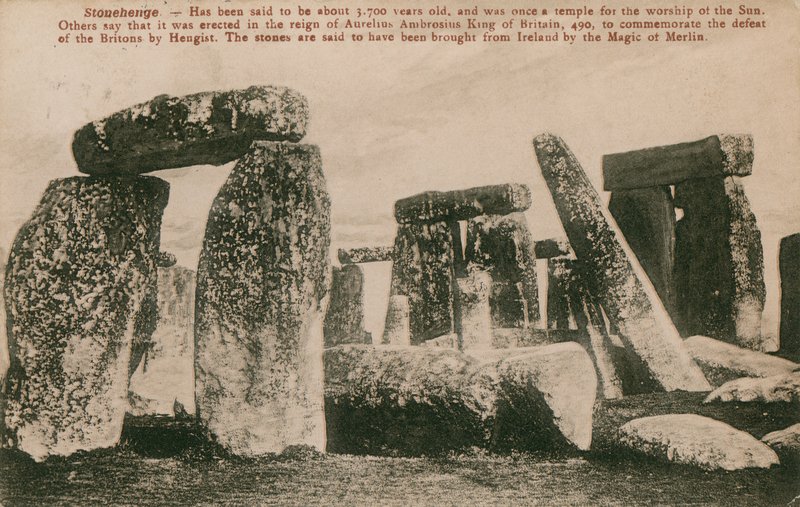 Stonehenge - Bronz Çağı taş dairesi folklorda, Aurelius Ambrosius, 490 döneminde Britanya'nın Hengist tarafından yenilgisini anmak için dikildiği söylenir. Taş olduğu söyleniyor by French Photographer