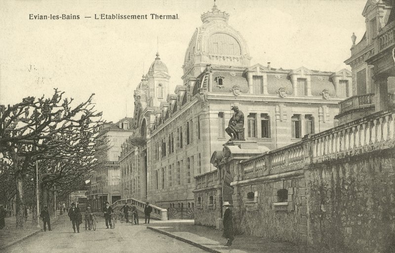 Termal Banyolar, Evians Les Bains (s/b fotoğraf) by French Photographer