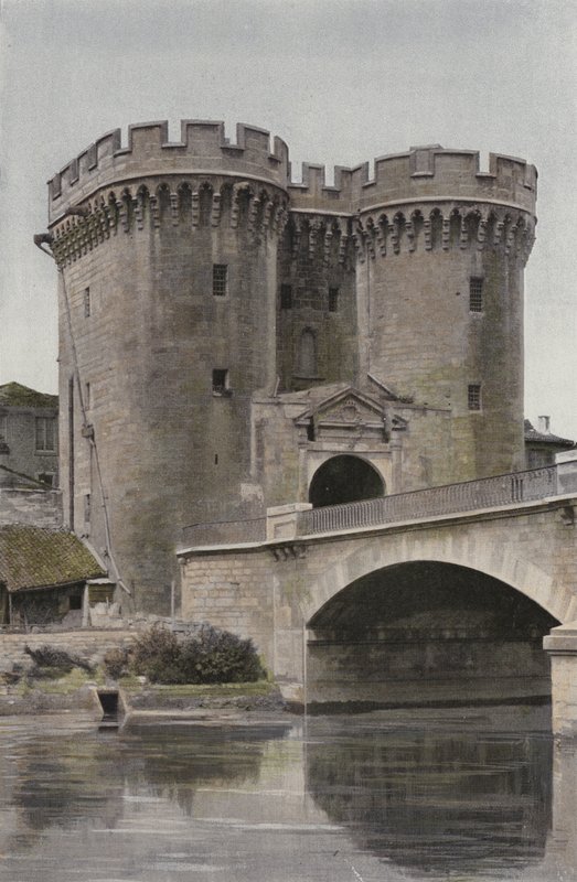 Verdun, Porte Chaussee (nehrin kenarı) by French Photographer