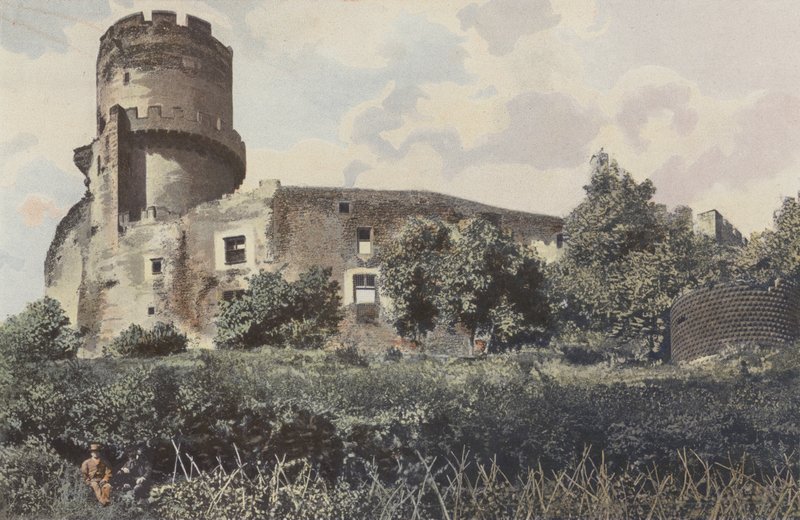 Volvic, Eski Chateau de Tournoel, Genel görünüm by French Photographer