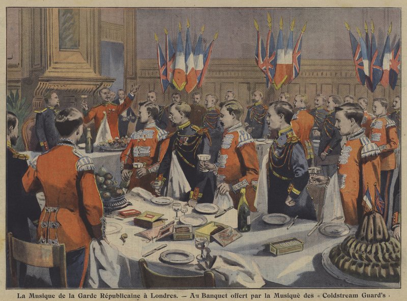 Londra'daki Coldstream Muhafızları grubunun ev sahipliğinde bir ziyafete katılan Fransız Cumhuriyet Muhafızları grubu (renkli taş) by French School