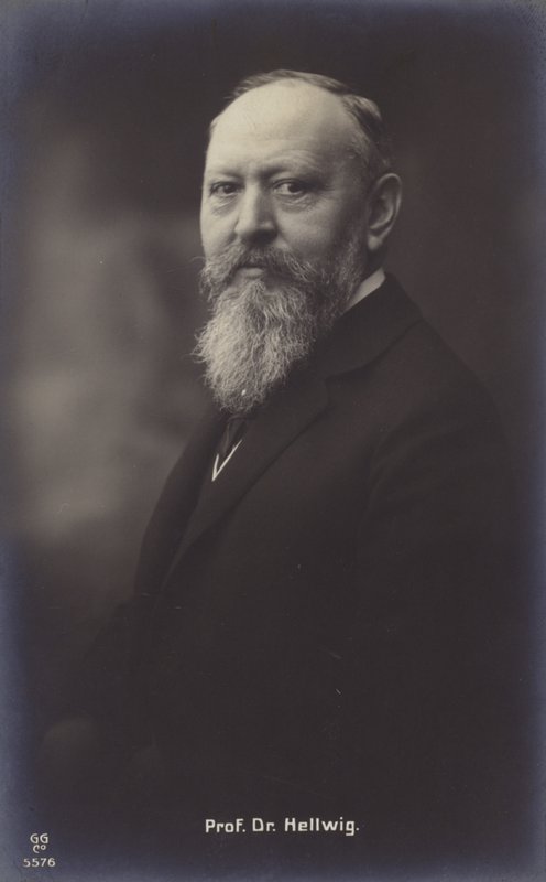 Profesör Doktor Hellwig (siyah-beyaz fotoğraf) by German Photographer