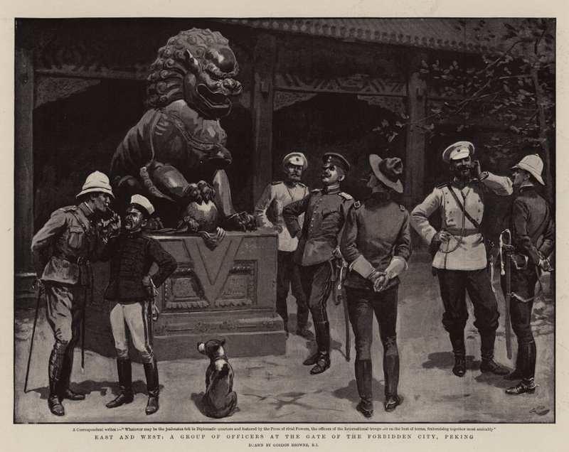Doğu ve Batı, Bir Grup Subay, Yasak Şehir Kapısında, Pekin by Gordon Frederick Browne