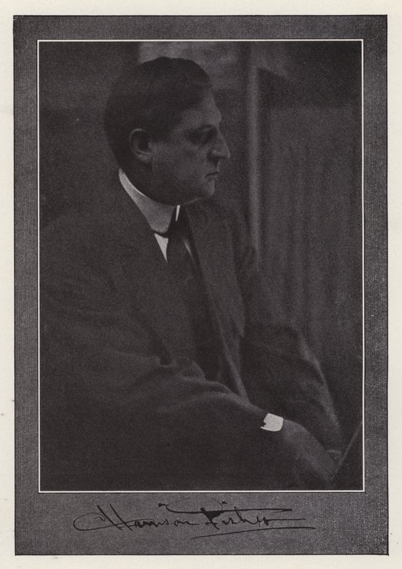 Harrison Fisher (1875-1934), Amerikalı İllüstratör (s/b fotoğraf) by Harrison Fisher