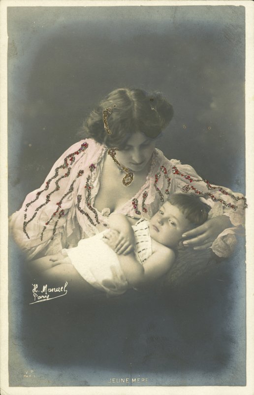 Annesiyle birlikte çocuk (renkli fotoğraf) by Henri (after) Manuel