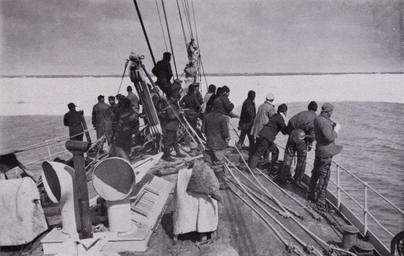 Paket buza yaklaşım (s/b fotoğraf) by Herbert Ponting