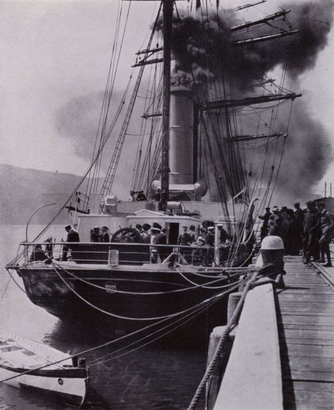"Küçük gemi, yolculuğunun son aşamasında Port Chalmers